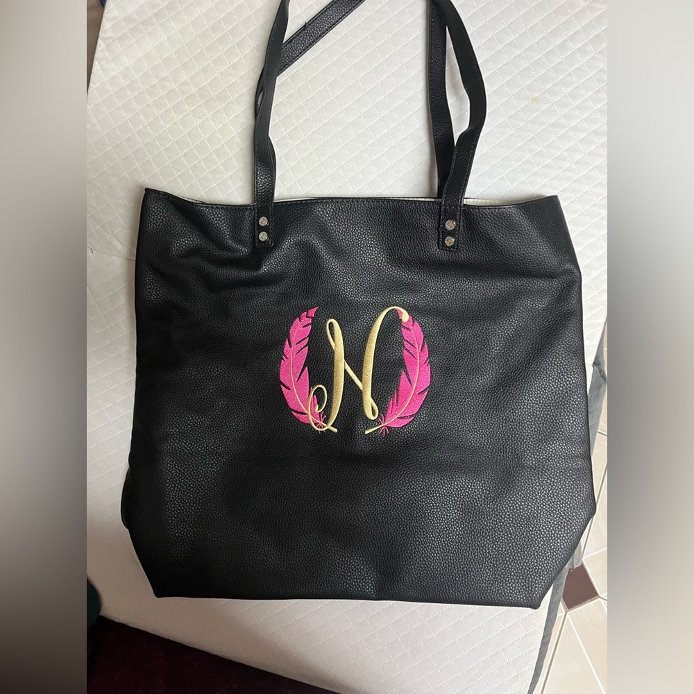 N monogrammed thirty one bags